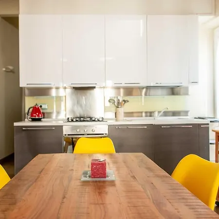 Διαμέρισμα Modern, Bright Near Boboli Gardens & Santo Spirito - Homeunity