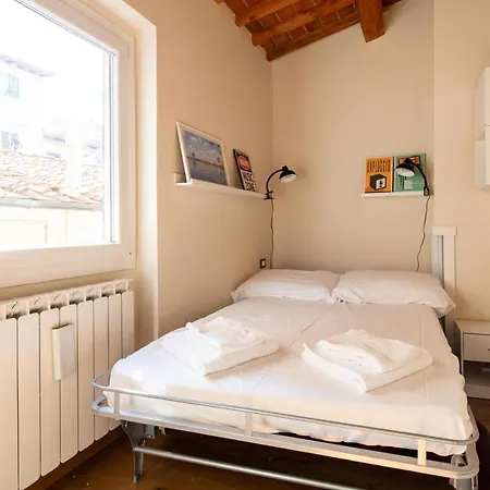 Modern, Bright Near Boboli Gardens & Santo Spirito - Homeunity Διαμέρισμα *